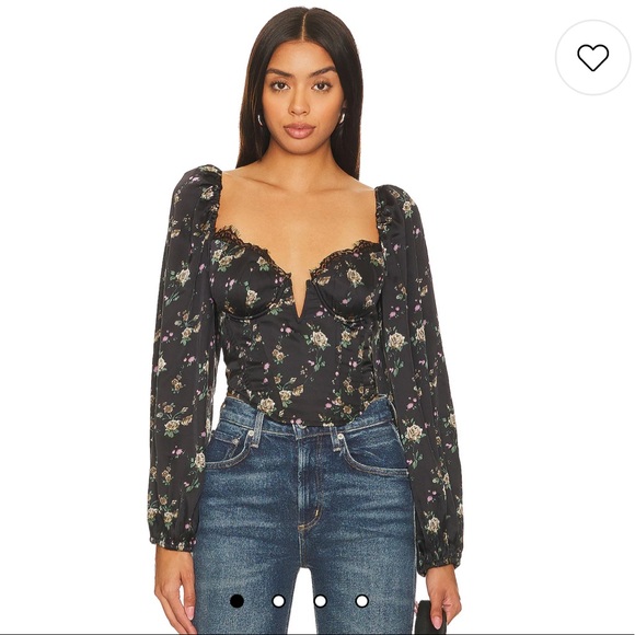 Astr Tops - ASTR Josephine Top in Black Floral